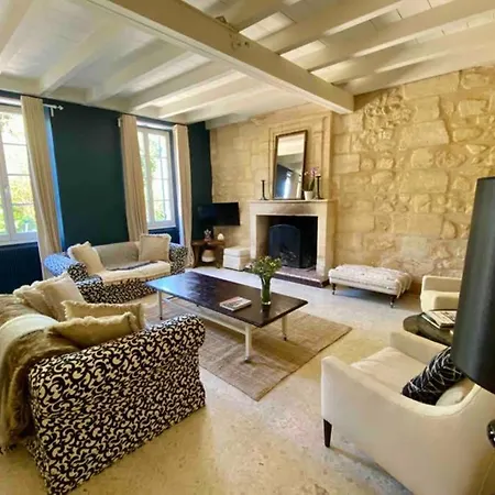Magnifique Maison En Pierre Avec Piscine Villa