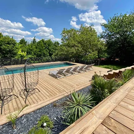 Magnifique Maison En Pierre Avec Piscine Villa